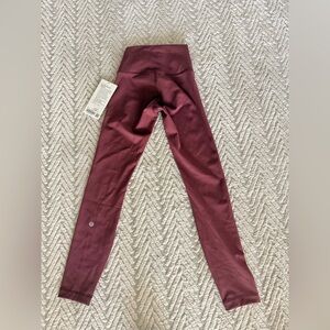 Lululemon Burgundy Wunder Train HR 25”